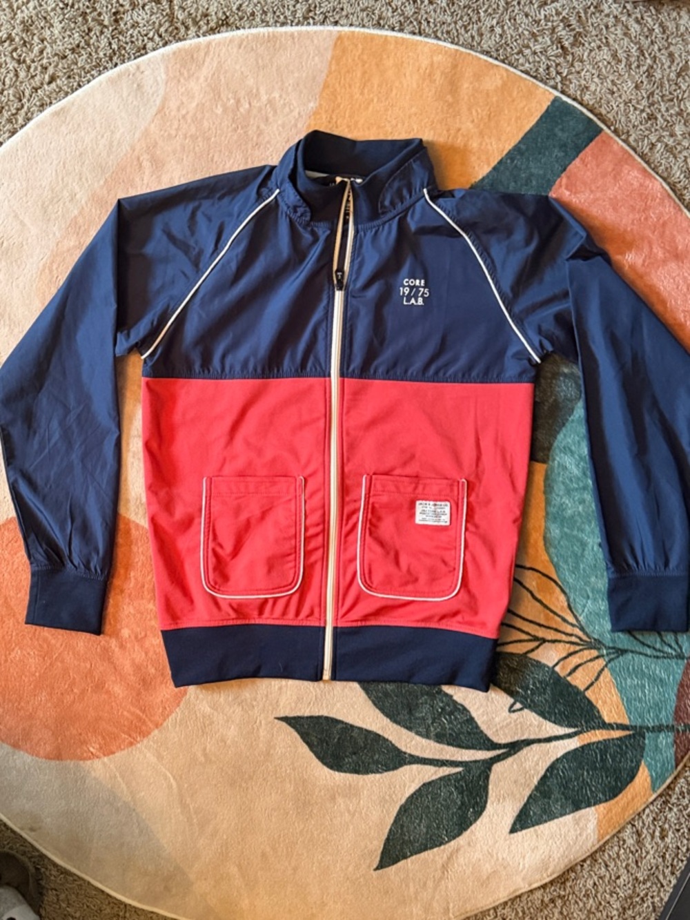 Men’s Retro lightweight jacket. Men’s medium.
